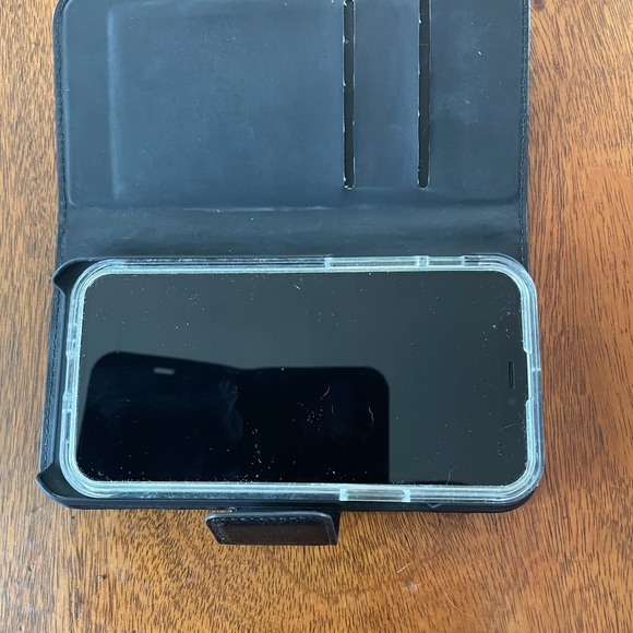 Kate Spade sparkly black phone and card holder. Two card holders, magnetic flap. - Picture 8 of 15